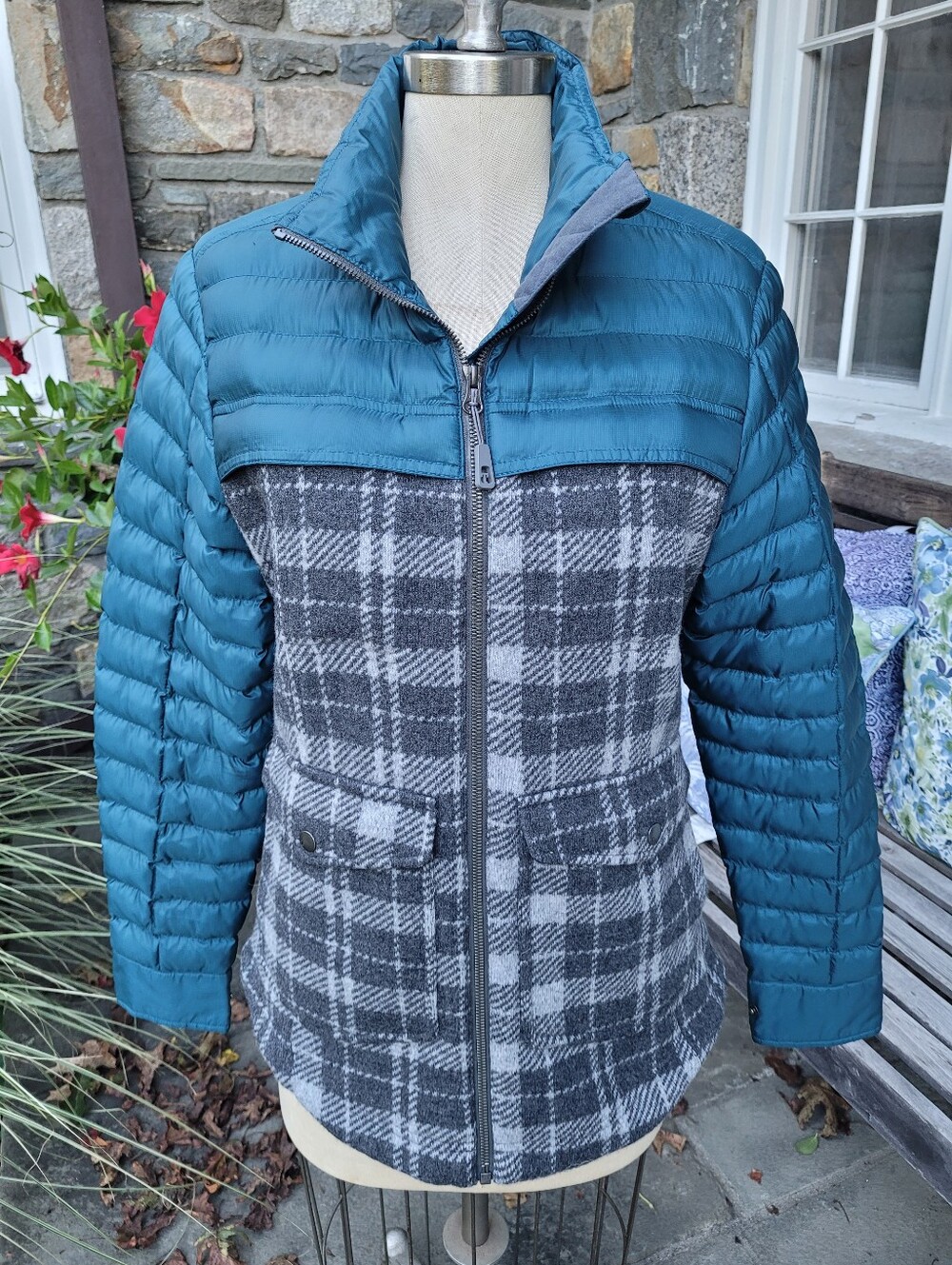 Toad And Co Brekenridge Plaid Puffer Jacket